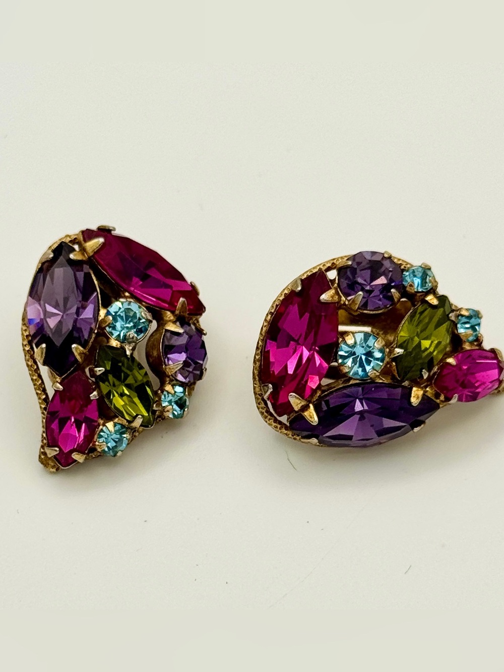 Vintage-Inspired Multicolor Crystal Clip Earrings - Gold Tone